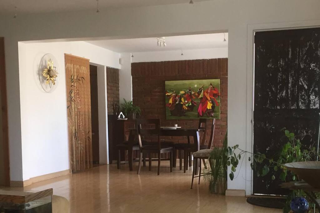 B&B Oui Madame Tijuana Oda fotoğraf